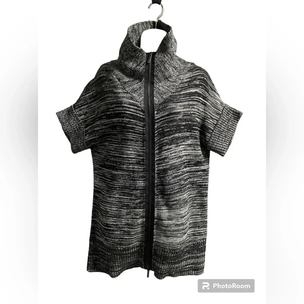 Kenneth Cole Black White Short Sleeve Cotton Knit Zipper Cardigan Sz S